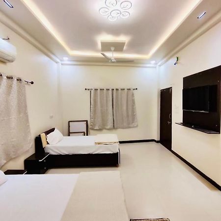 Ap Suite - By Ap Villa'S And Resort'S Ujjain Exteriör bild