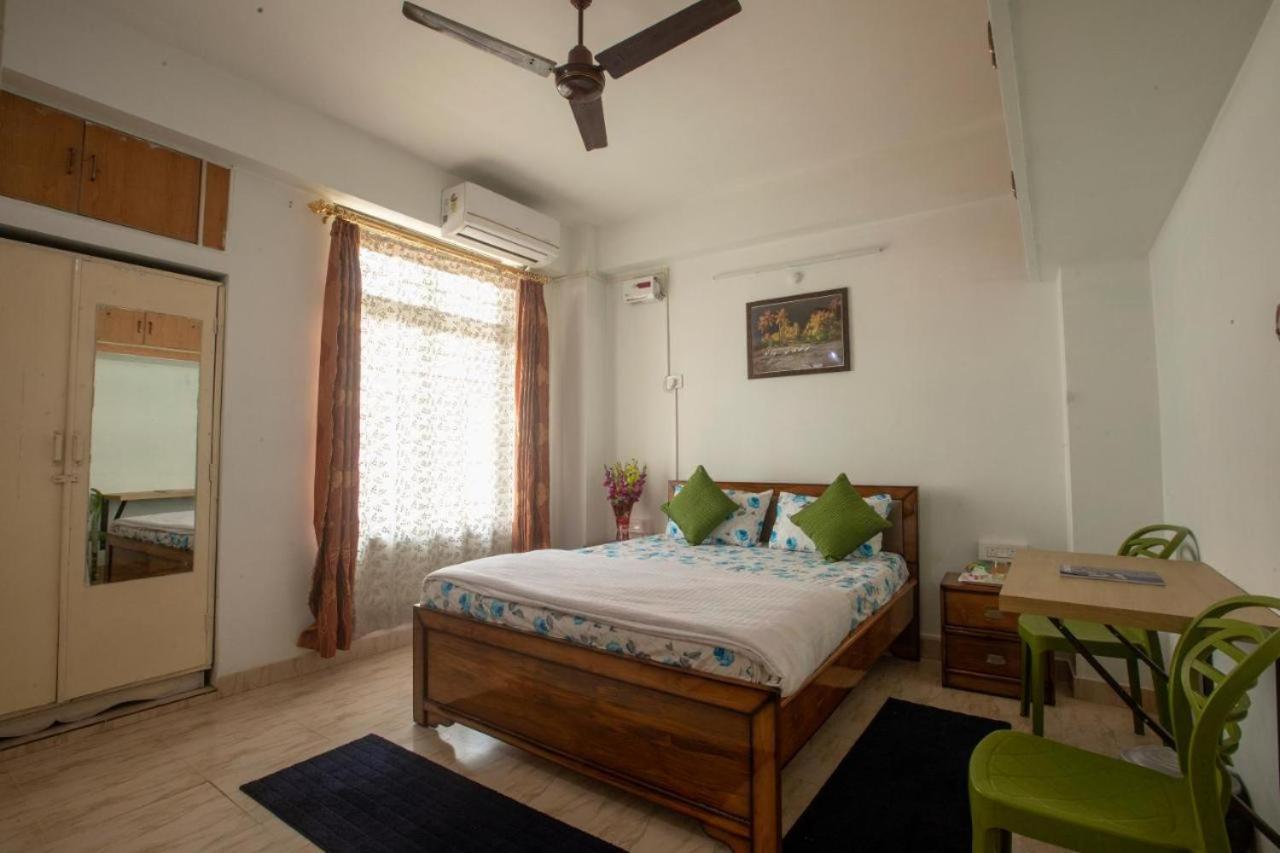 Ap Suite - By Ap Villa'S And Resort'S Ujjain Exteriör bild